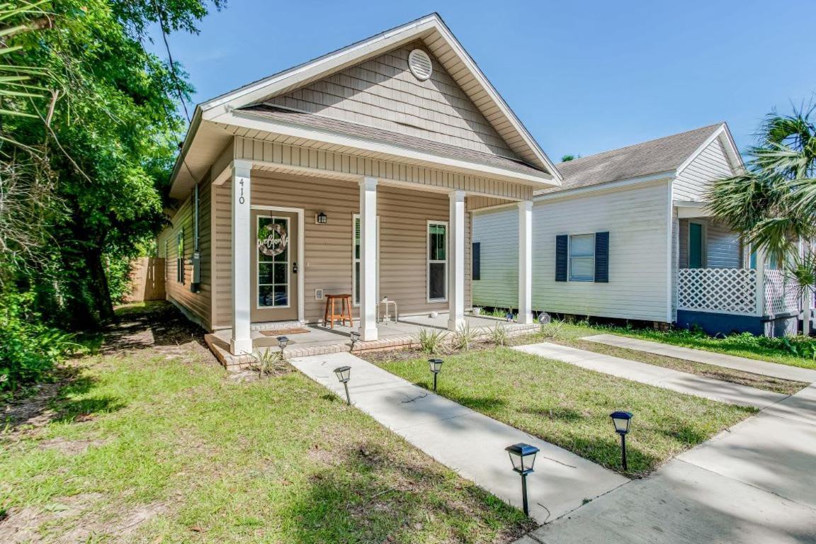Beach Flow Bungalow-Mins To Downtown-Dining-Base Pensacola Exterior photo